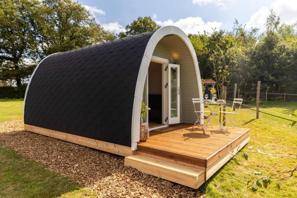 De Verpozing - Vakantiehuisjes Milsbeek Экстерьер фото